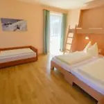 Отель Jufa 3*