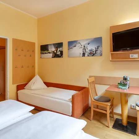 ホテル Jufa - Inklusive Sommerkarte Zell Am & 3*